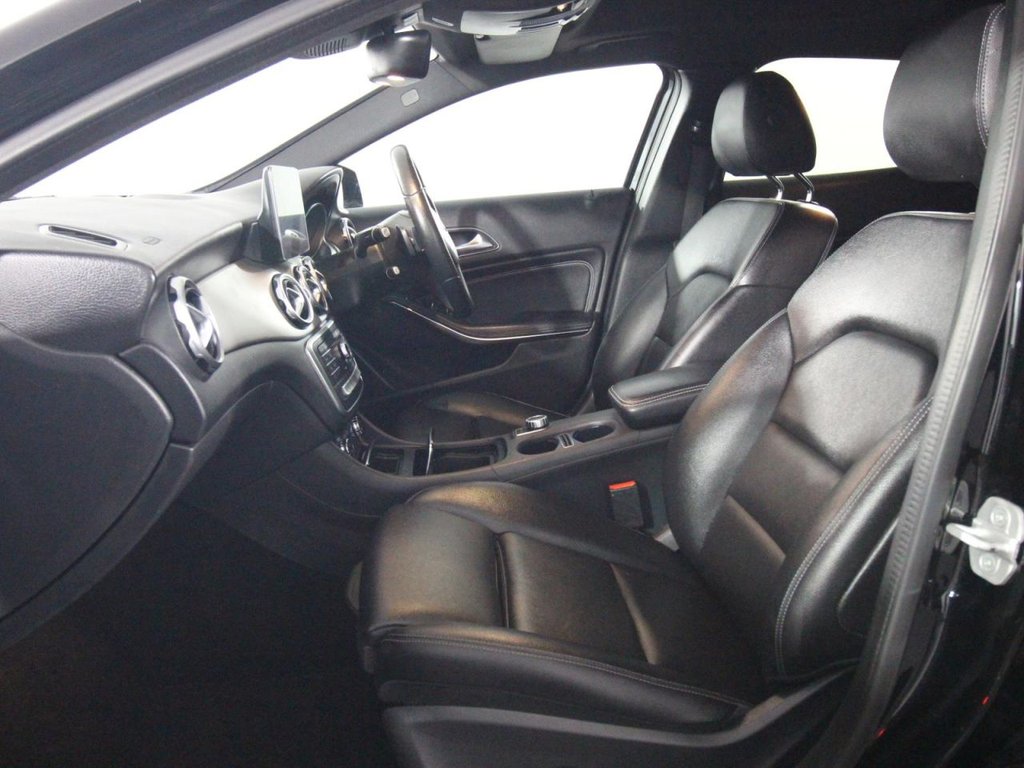 Used Mercedes-Benz GLA 2017 for sale - 76558970: Photo 11