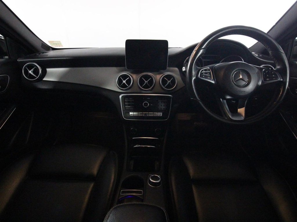 Used Mercedes-Benz GLA 2017 for sale - 76558970: Photo 13