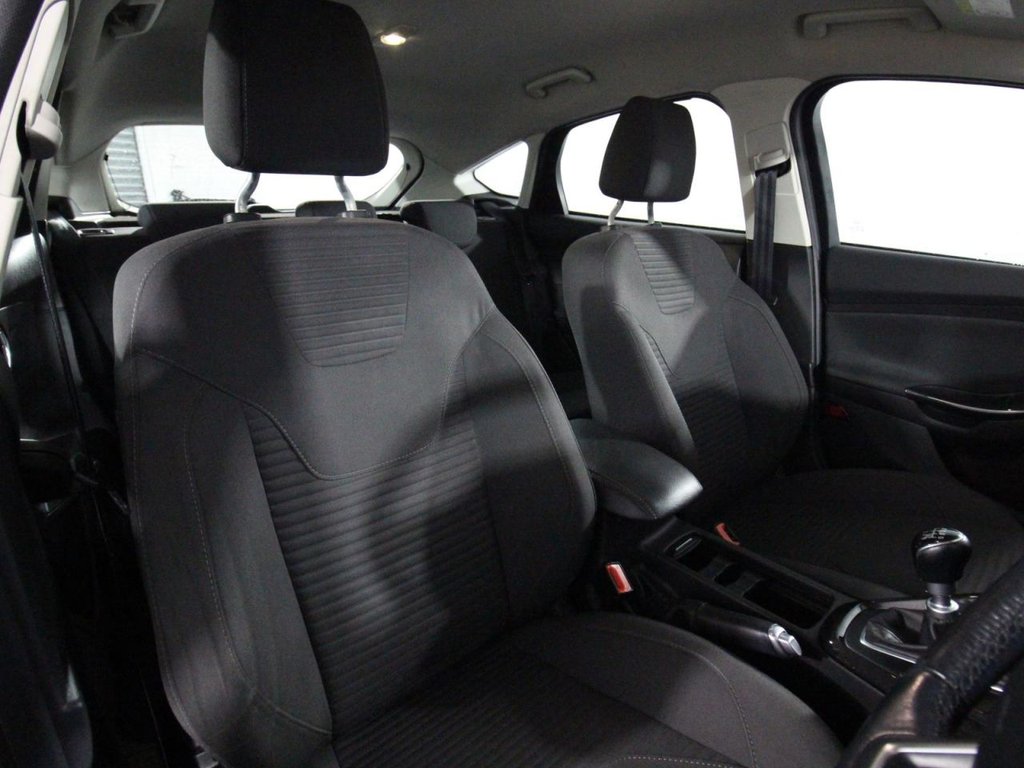 Used Ford Focus 2015 for sale - 76724135: Photo 10