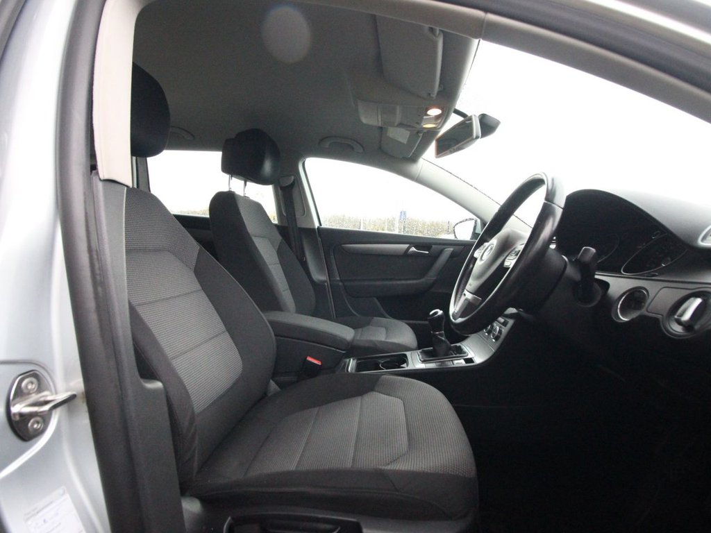 Used Volkswagen Passat 2013 for sale - 76509433: Photo 9