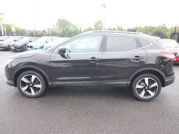 Used Nissan Qashqai 2015 for sale - 79842857: Photo