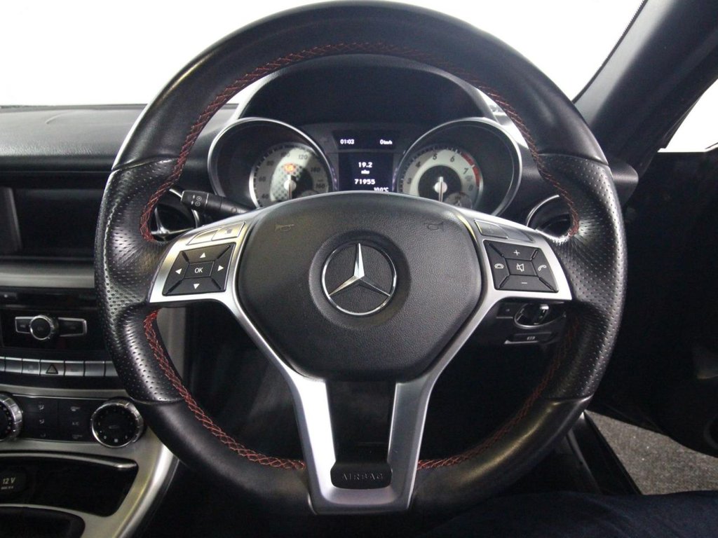 Used Mercedes-Benz SLK 2012 for sale - 76670648: Photo 16