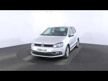 Used Volkswagen Polo 2016 for sale - 74296350: Photo