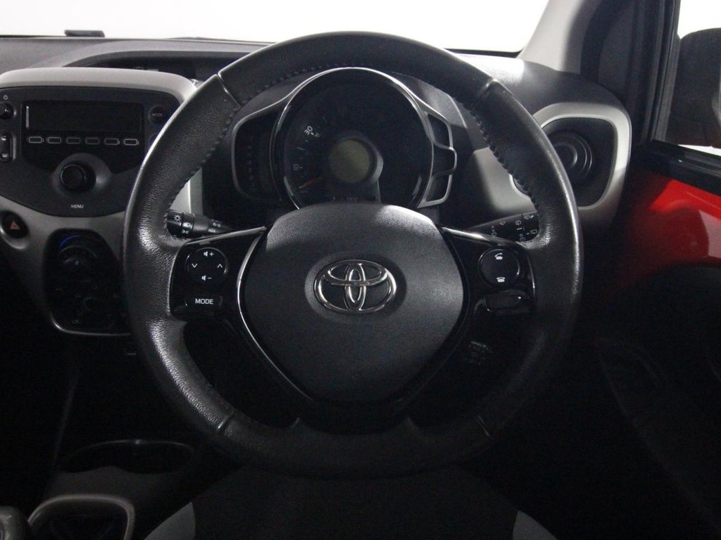 Used Toyota AYGO 2015 for sale - 76698080: Photo 14