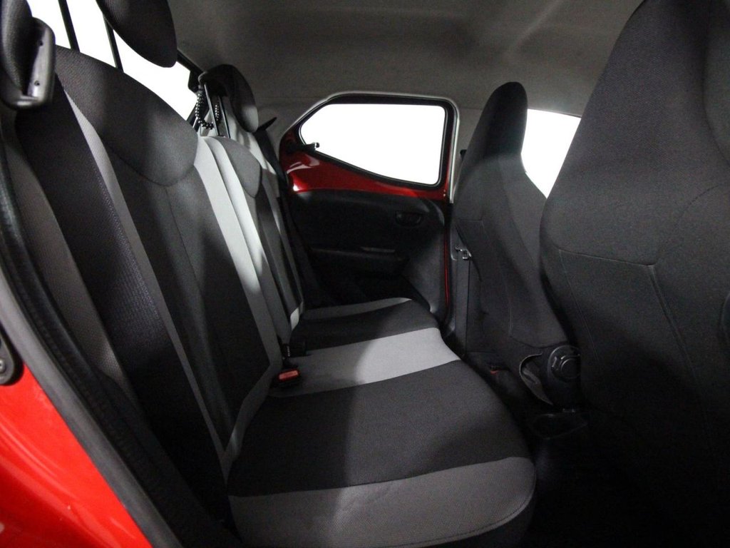 Used Toyota AYGO 2015 for sale - 76698080: Photo 15