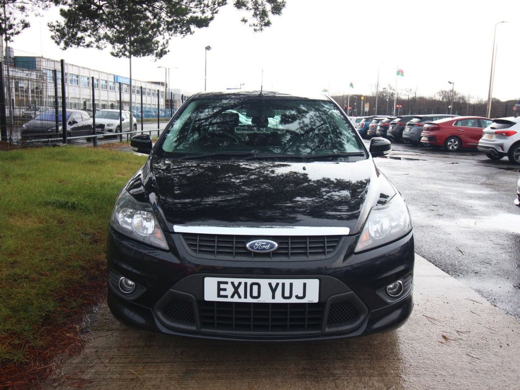 Used Ford Focus 2010 for sale - 77153157: Photo 2