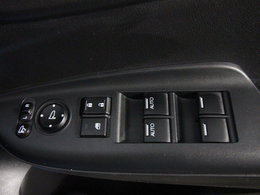 Used Honda Jazz 2018 for sale - 76977412: Photo 17