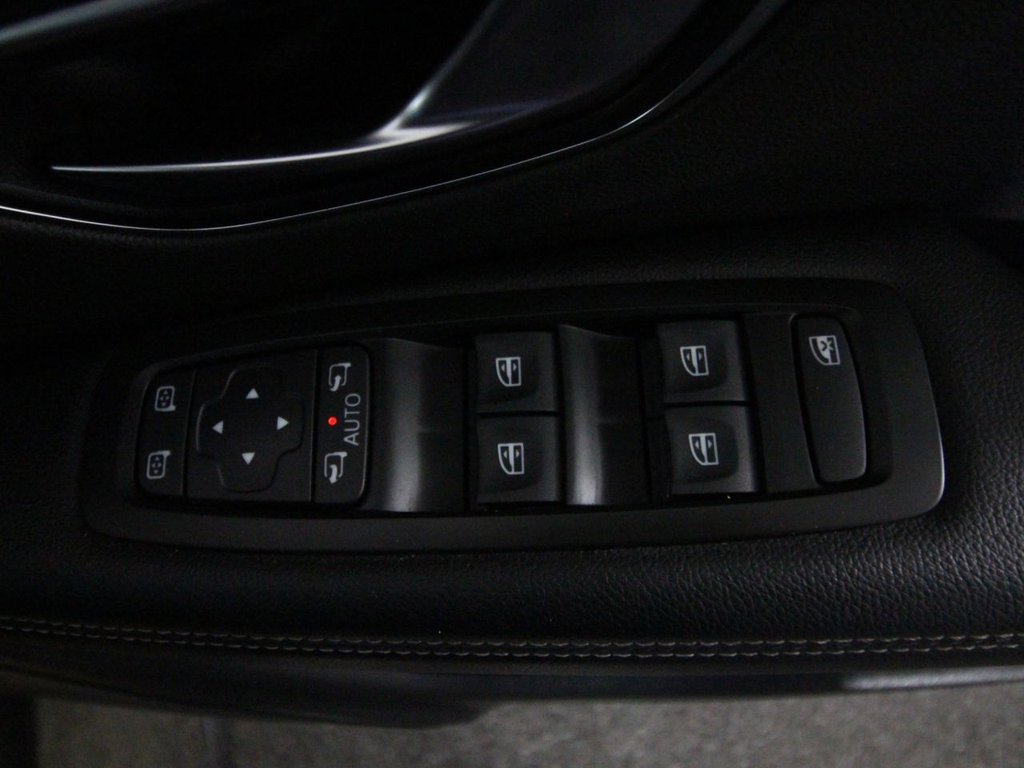 Used Renault Scenic 2017 for sale - 75709626: Photo 16