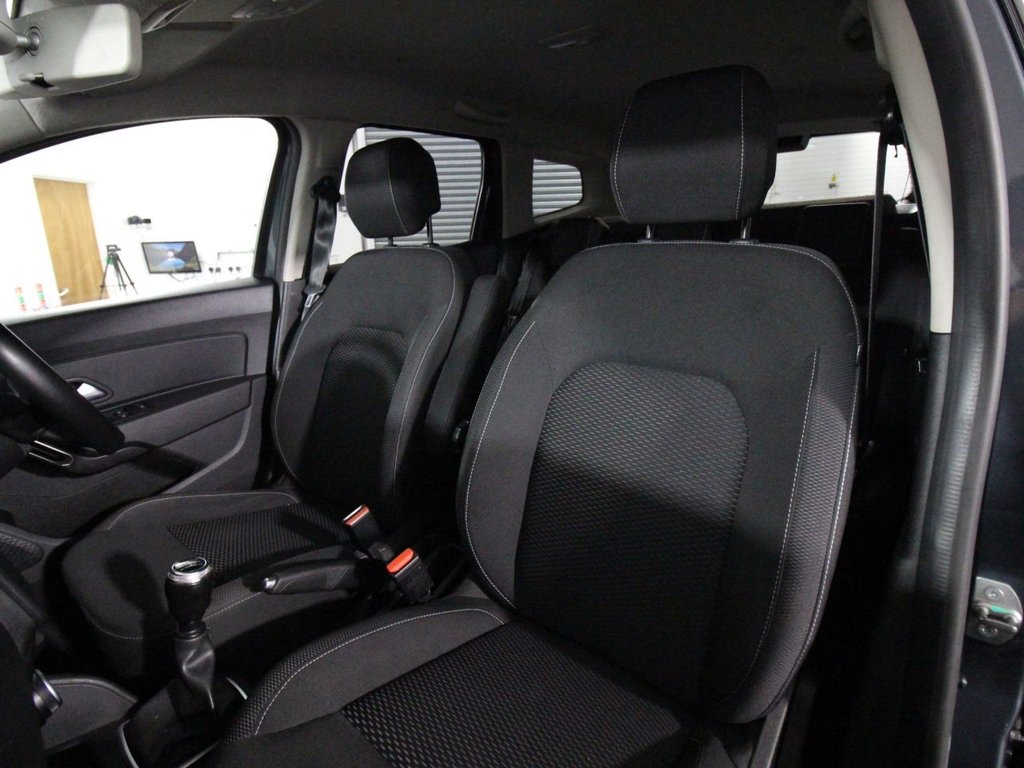 Used Dacia Duster 2018 for sale - 75709625: Photo 12