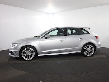 Used Audi A3 2016 for sale - 76080982: Photo 4