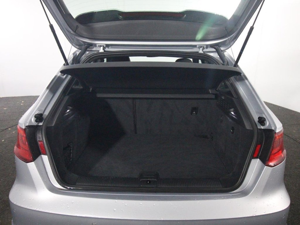 Used Audi A3 2016 for sale - 76670647: Photo 16