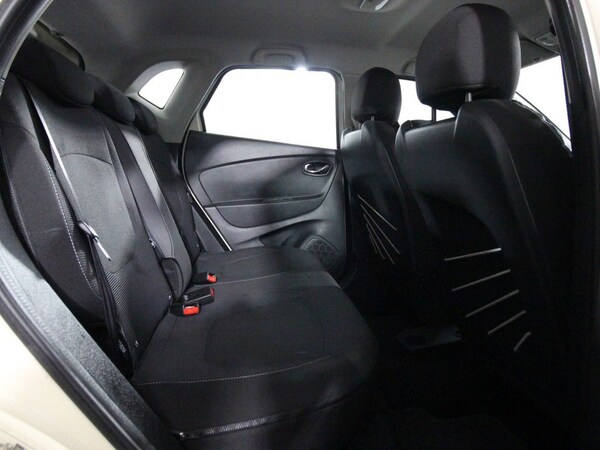 Used Renault Captur 2016 for sale - 75548288: Photo 15