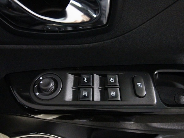 Used Renault Captur 2016 for sale - 75548288: Photo 17