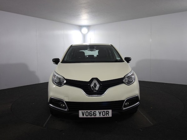 Used Renault Captur 2016 for sale - 75548288: Photo 2