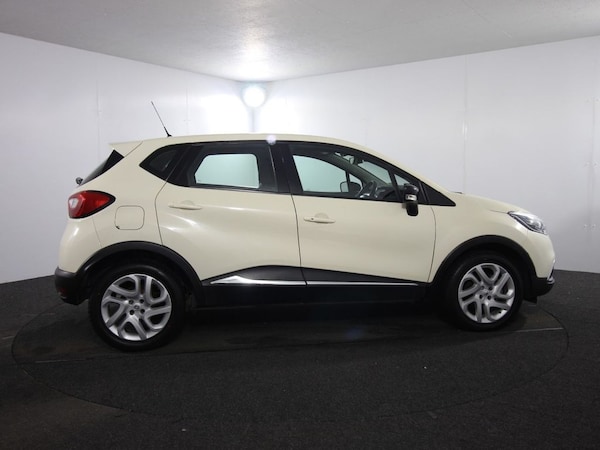 Used Renault Captur 2016 for sale - 75548288: Photo 8