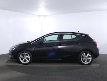 Used Vauxhall Astra 2019 for sale - 78400905: Photo