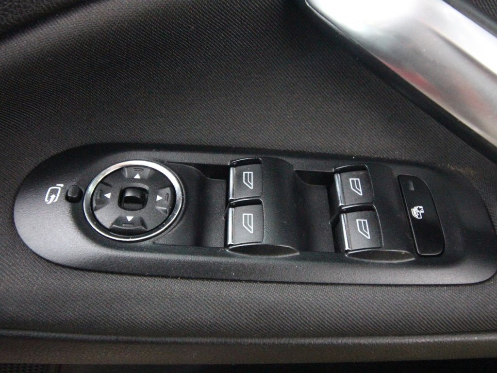 Used Ford Mondeo 2013 for sale - 77594075: Photo 18