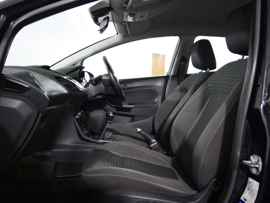 Used Ford Fiesta 2015 for sale - 75942862: Photo 11