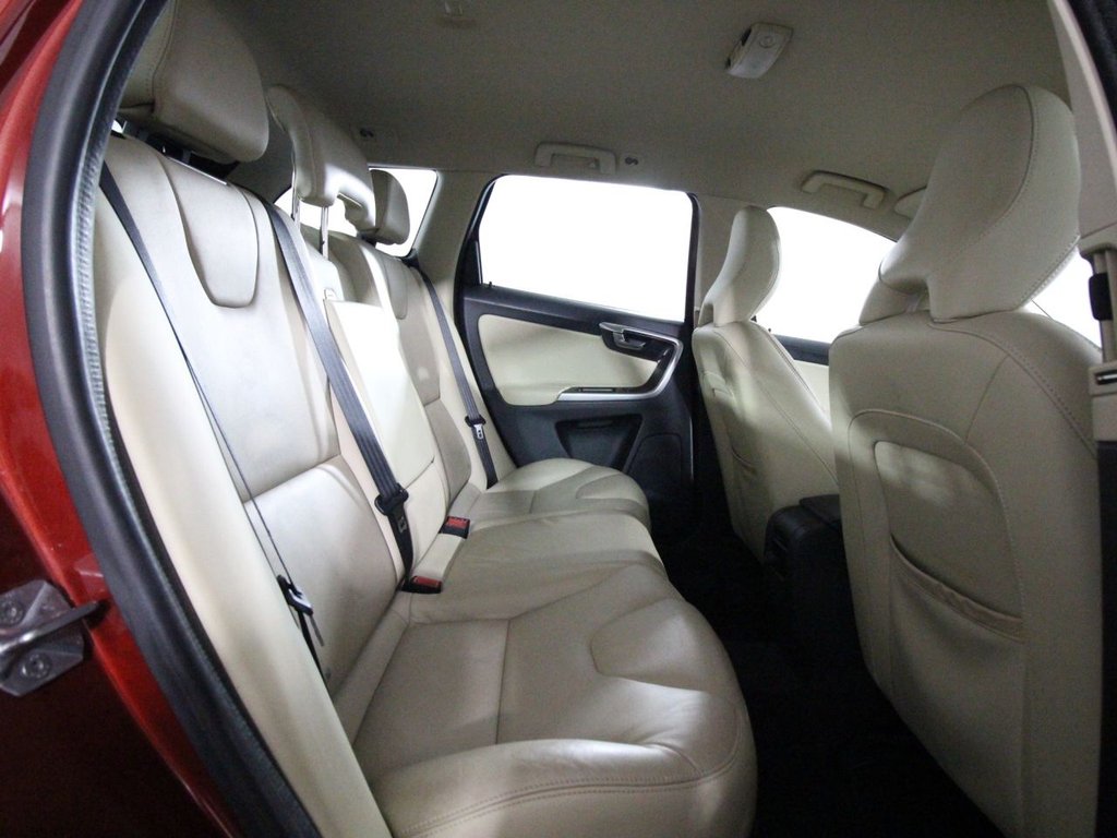 Used Volvo XC60 2014 for sale - 75998453: Photo 15