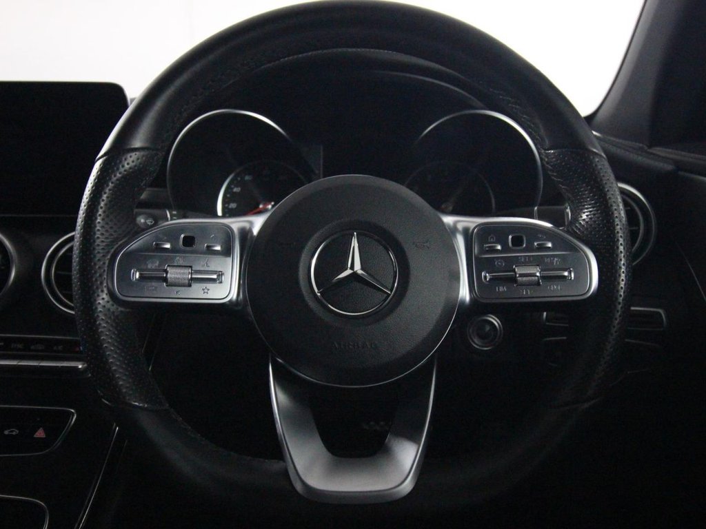 Used Mercedes-Benz C Class 2019 for sale - 76454175: Photo 14