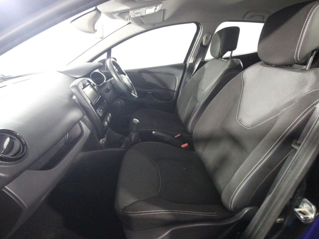 Used Renault Clio 2015 for sale - 77275696: Photo 11