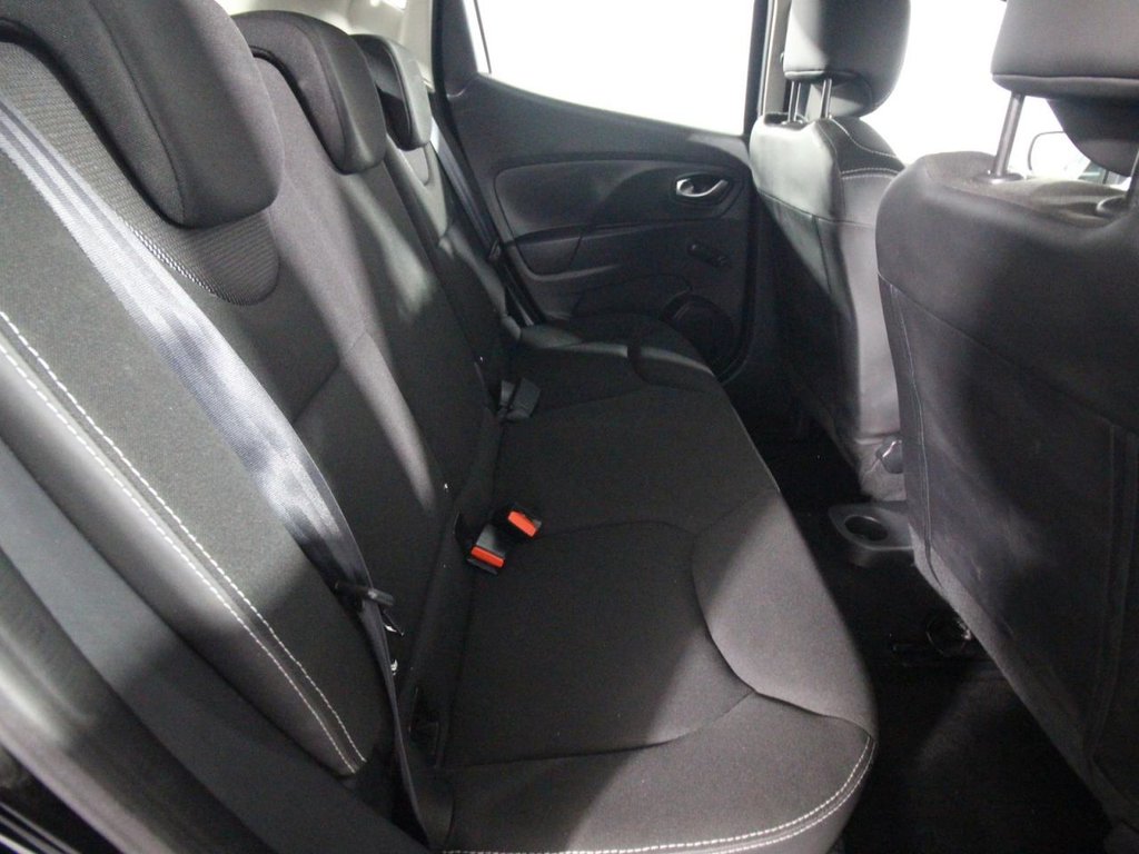 Used Renault Clio 2015 for sale - 77275696: Photo 15