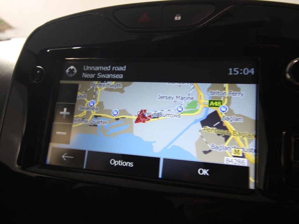 Used Renault Clio 2015 for sale - 77275696: Photo 17