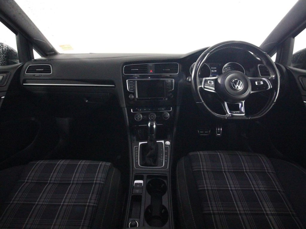 Used Volkswagen Golf 2016 for sale - 76840957: Photo 13