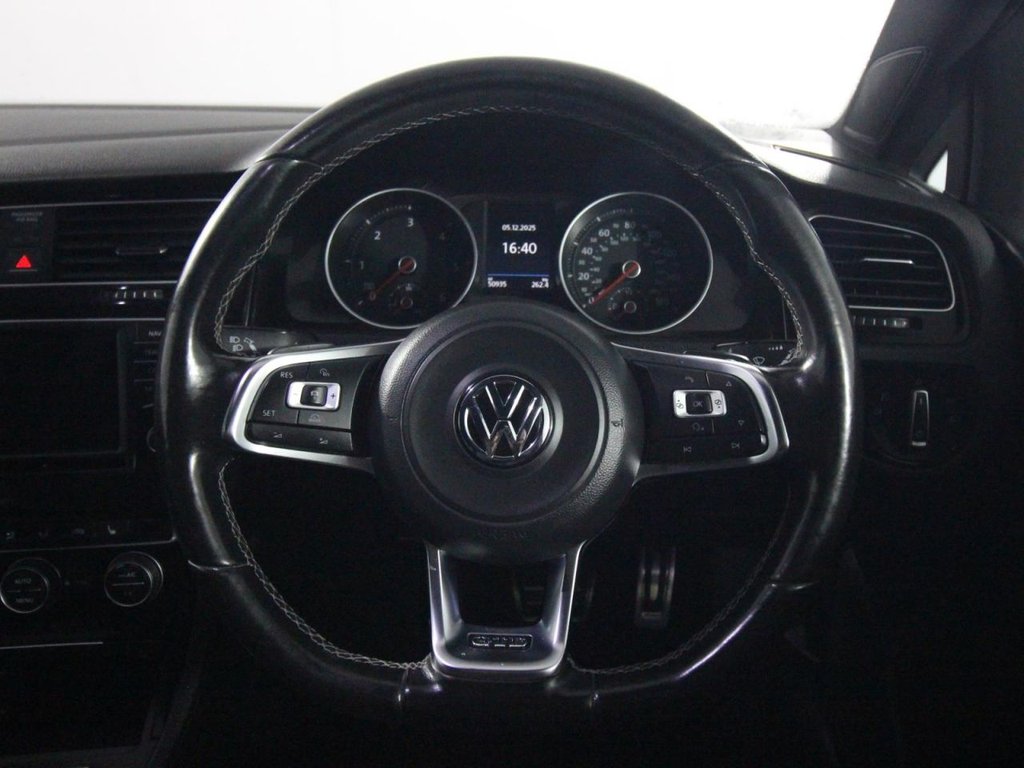 Used Volkswagen Golf 2016 for sale - 76840957: Photo 14