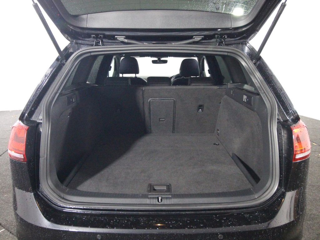 Used Volkswagen Golf 2016 for sale - 76840957: Photo 16