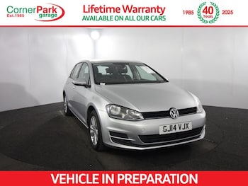 Volkswagen - Golf