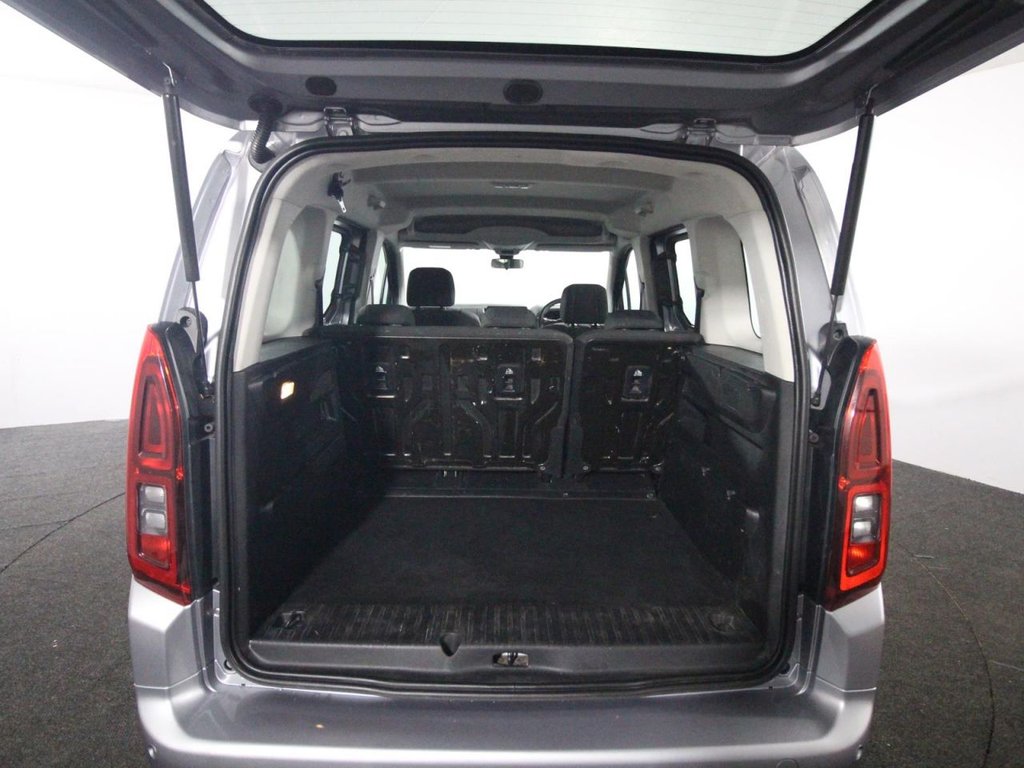 Used Vauxhall Combo Life 2019 for sale - 77547035: Photo 17