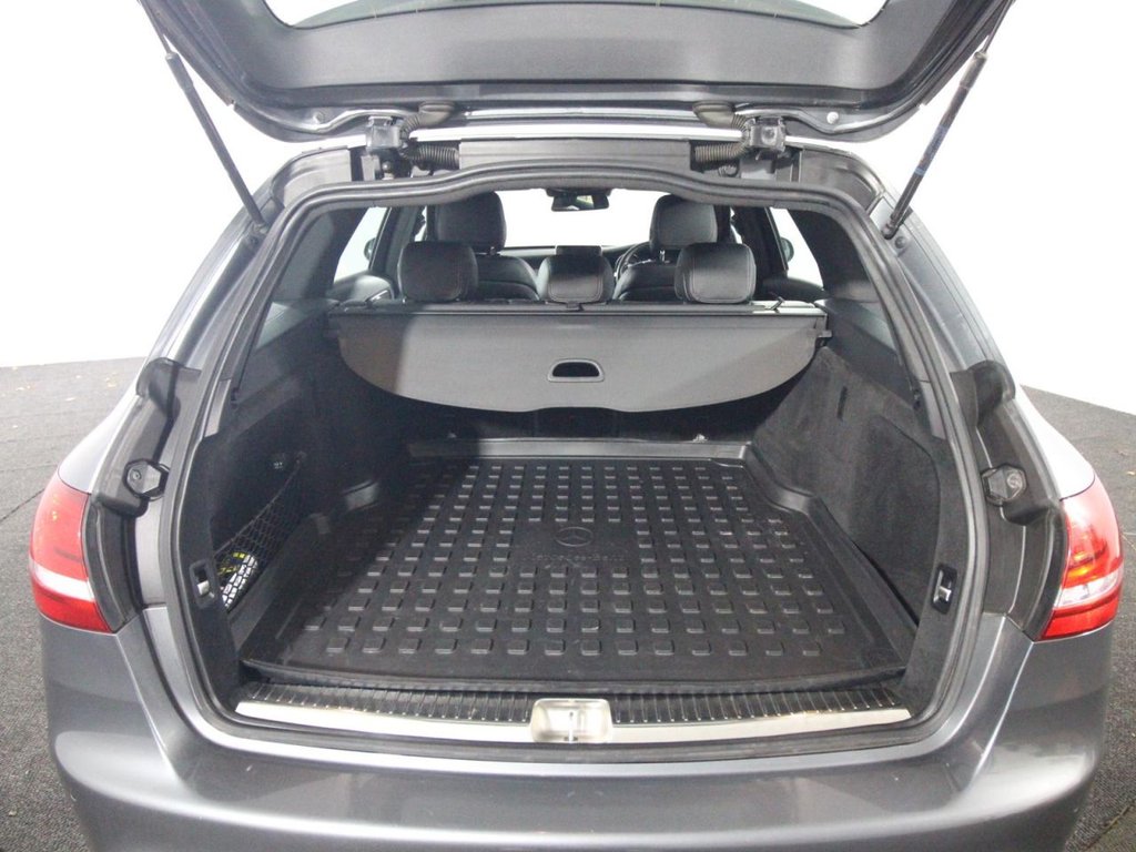 Used Mercedes-Benz C Class 2016 for sale - 76973082: Photo 17