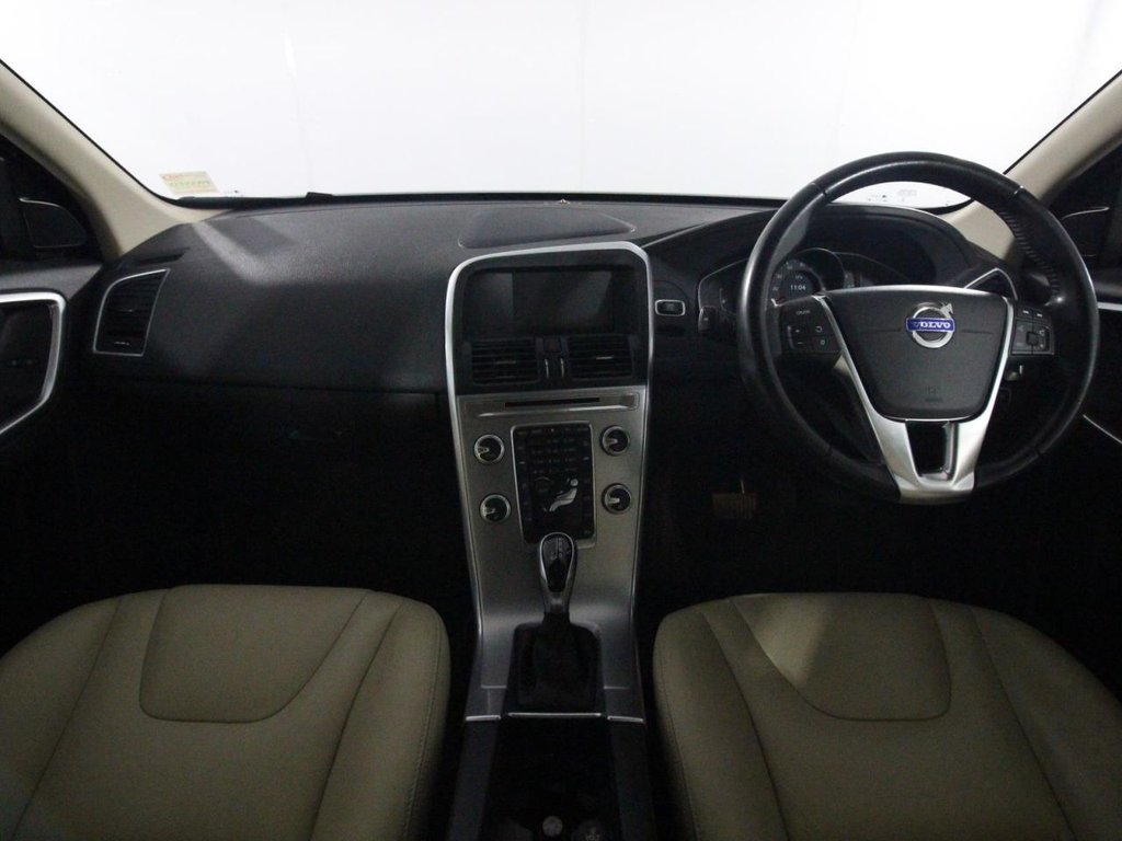 Used Volvo XC60 2017 for sale - 76356537: Photo 13