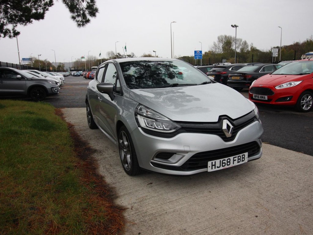 Used Renault Clio 2018 for sale - 76417039: Photo 1