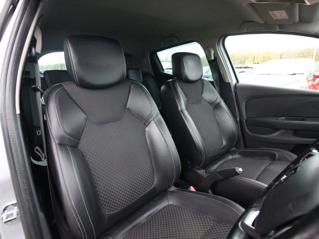 Used Renault Clio 2018 for sale - 76417039: Photo 10