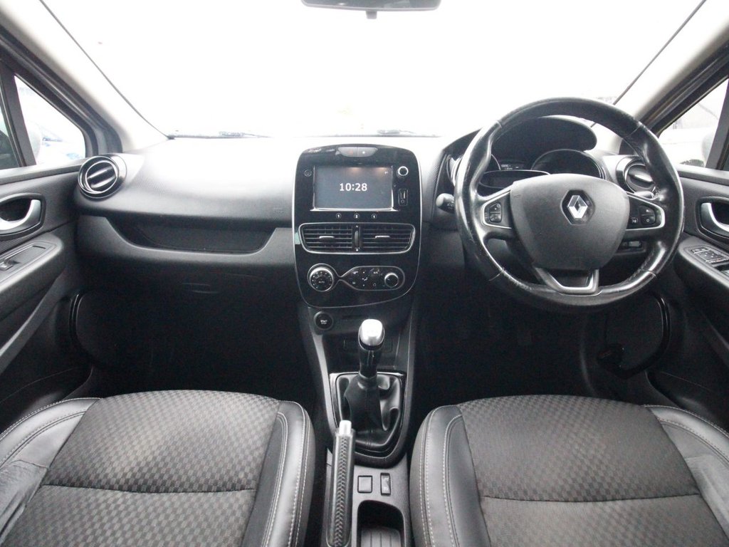 Used Renault Clio 2018 for sale - 76417039: Photo 13