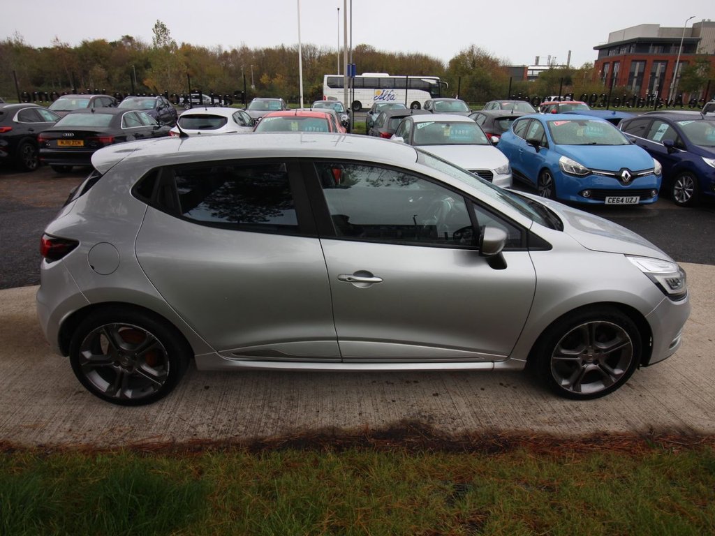 Used Renault Clio 2018 for sale - 76417039: Photo 8