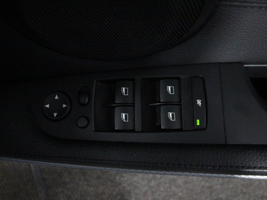 Used BMW 3 Series 2012 for sale - 75619468: Photo 16