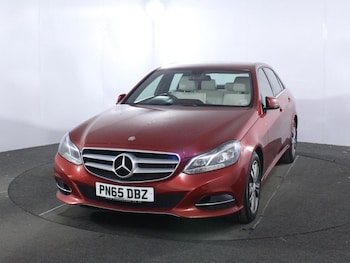 Used Mercedes-Benz E Class 2015 for sale - 79288614: Photo