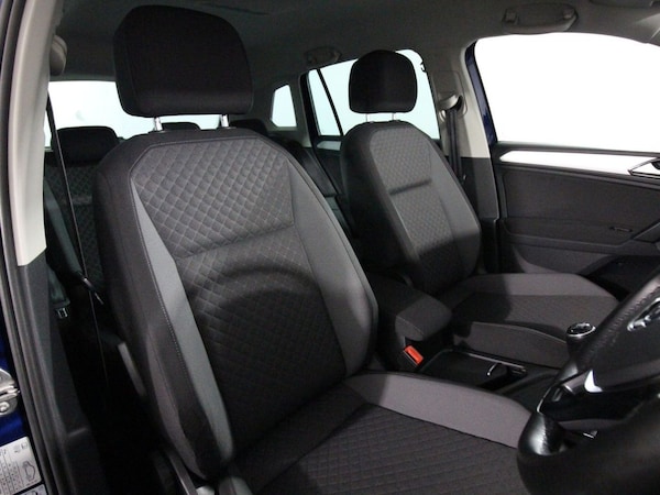 Used Volkswagen Tiguan 2018 for sale - 75384079: Photo 10