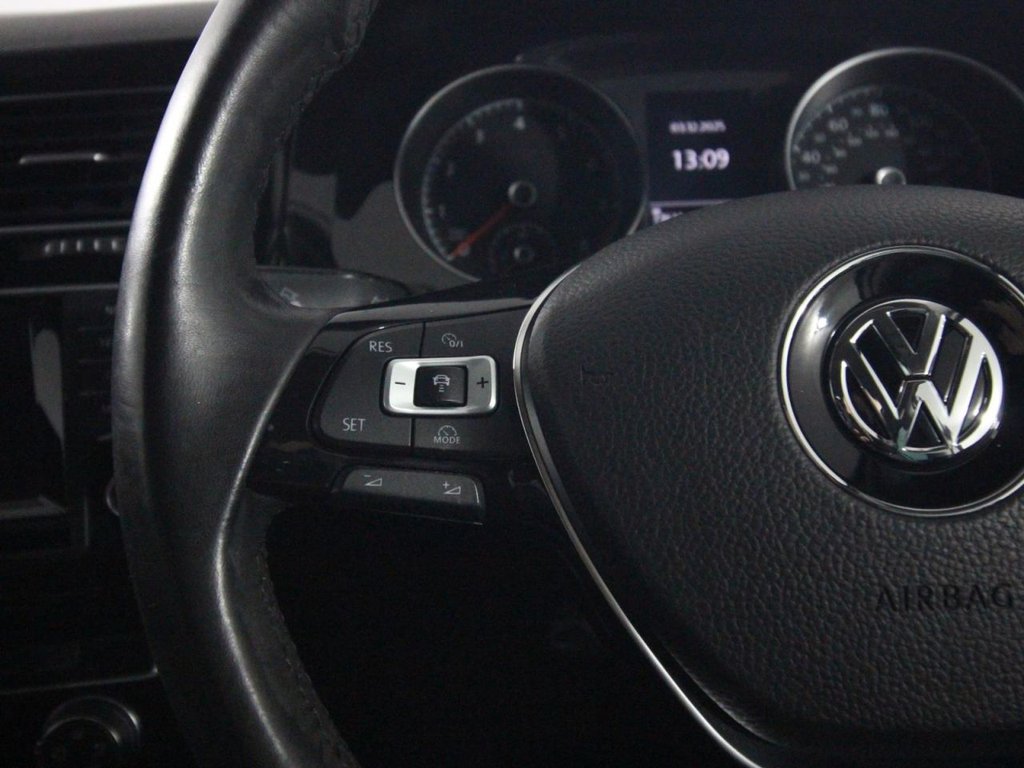 Used Volkswagen Golf 2015 for sale - 76496677: Photo 15