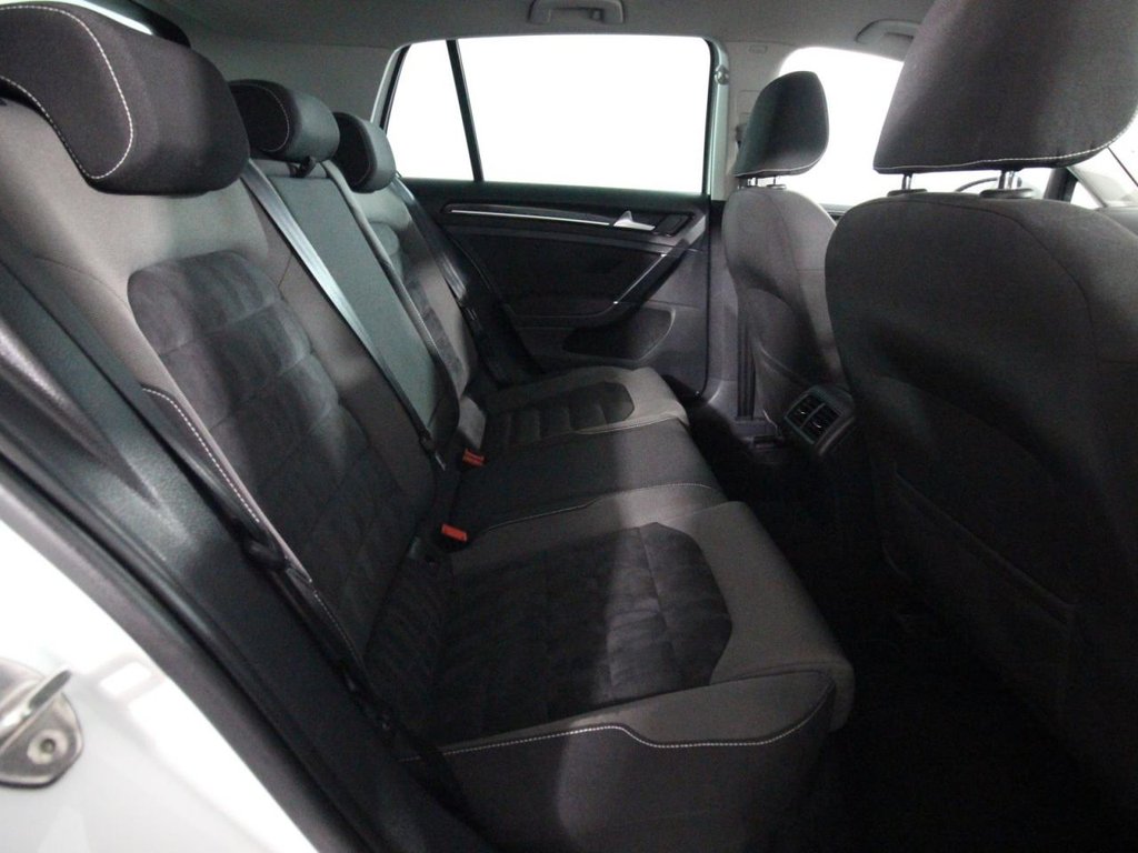 Used Volkswagen Golf 2015 for sale - 76496677: Photo 16