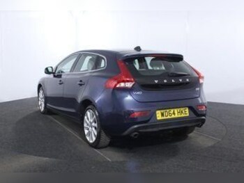 Used Volvo V40 2015 for sale - 77436513: Photo
