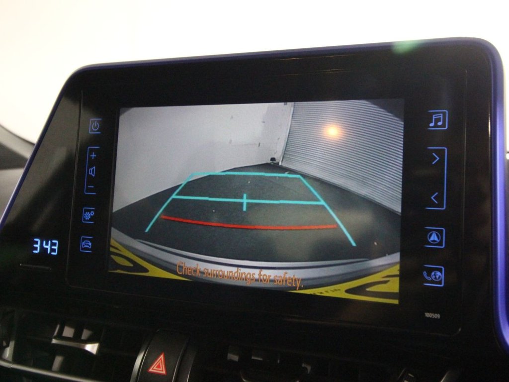 Used Toyota C-HR 2016 for sale - 77669023: Photo 18