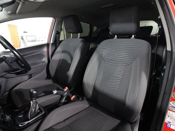 Used Ford Fiesta 2015 for sale - 76057048: Photo 12