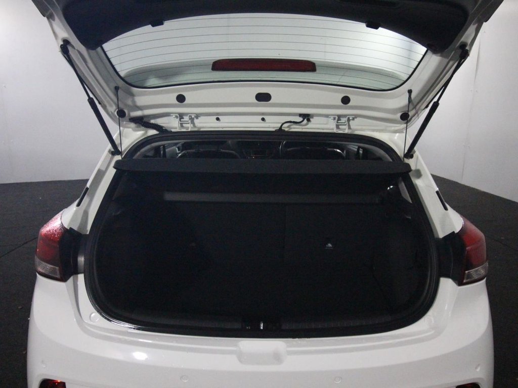 Used Hyundai i20 2015 for sale - 76039174: Photo 16