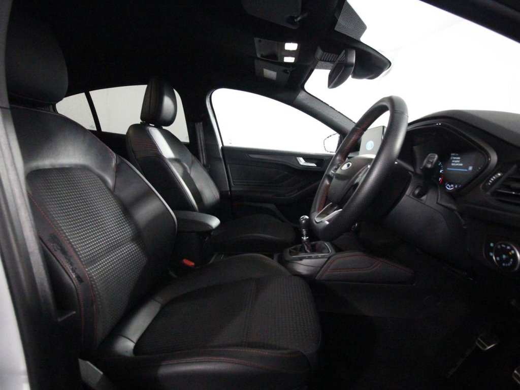 Used Ford Focus 2020 for sale - 76670686: Photo 9