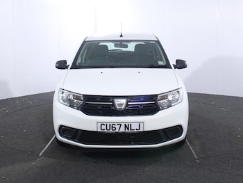 Used Dacia Sandero 2017 for sale - 76496252: Photo