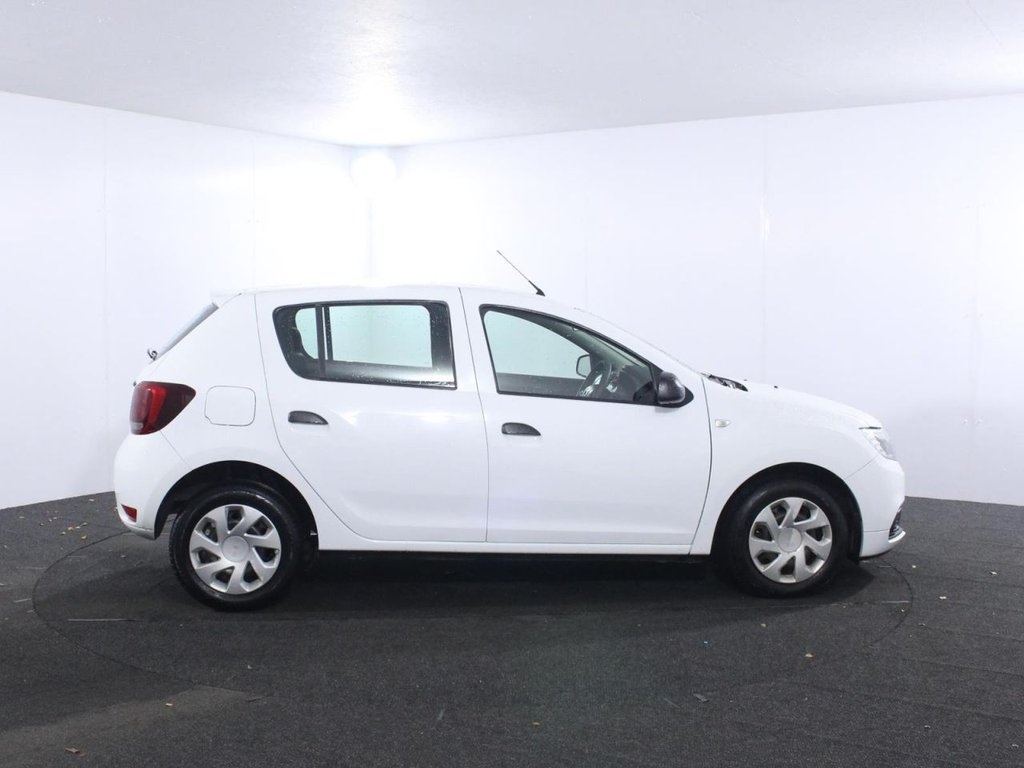 Used Dacia Sandero 2017 for sale - 76496252: Photo 8